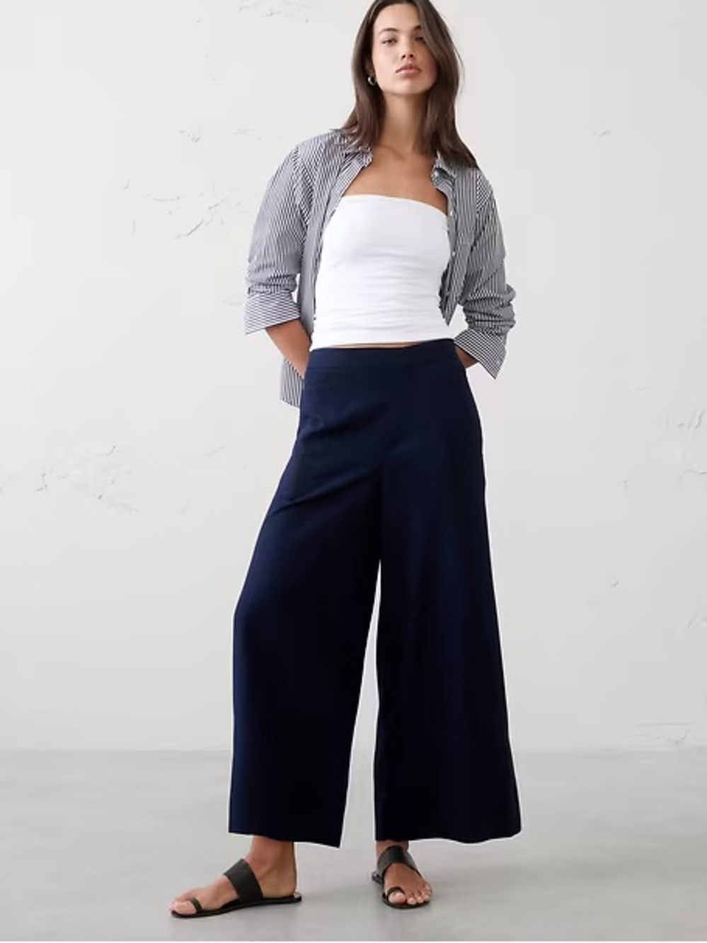 Banana Republic Wide Leg Linen Blend Cropped Pull On Pant Coastal Navy Vacay M